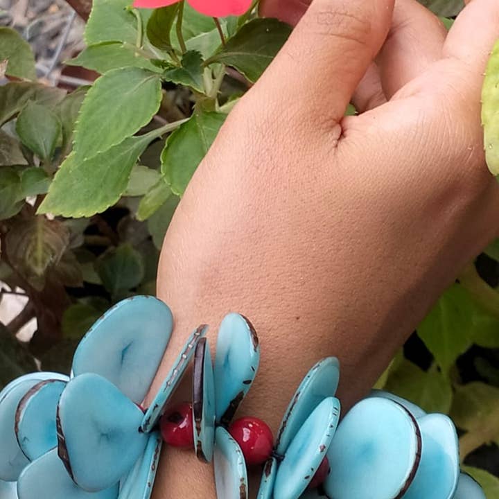 Organic jewelry by Allie – Großhandel Perlenarmband – Oahu Lei-Stil Tagua-Armband Insel-Strand-Schmuck4