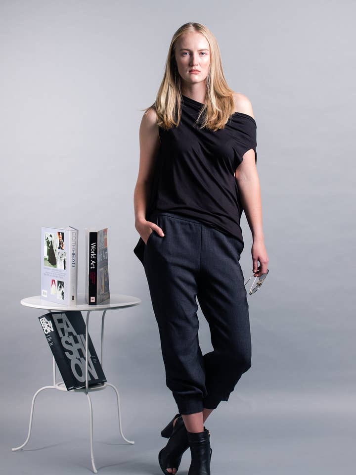 Ärmelloses Top mit offenem für den Großhandel von Be AK Couture, LLC