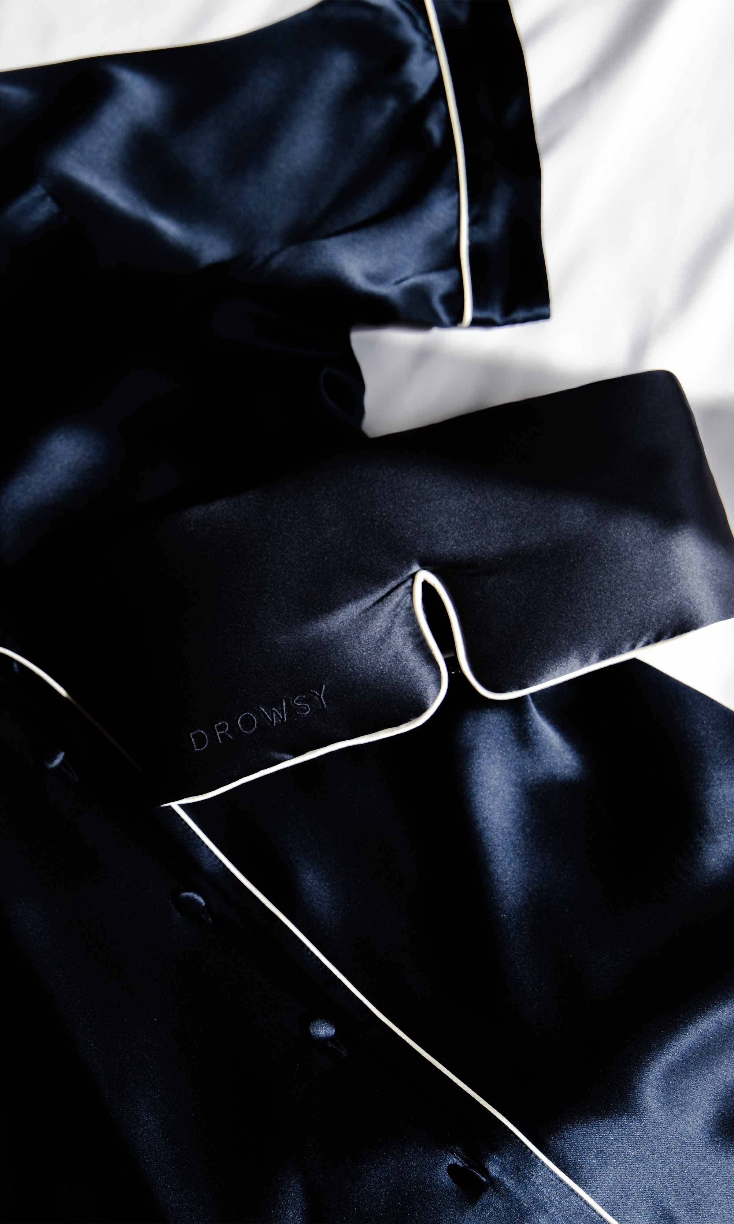 Drowsy Sleep Co. - Wholesale Sleep/Eye Mask - Midnight Blue Pipe Dreams Silk Sleep Mask4