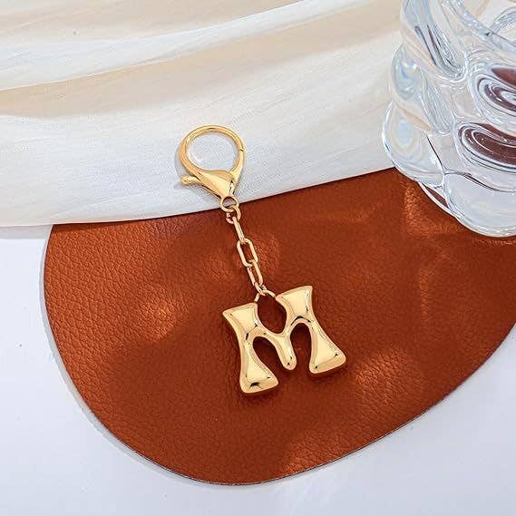 JOSSLYN by wall to wall - Wholesale Keychain - Women's - Bubble Letter Monogram Bag Charm Key Chain | 40KC1619