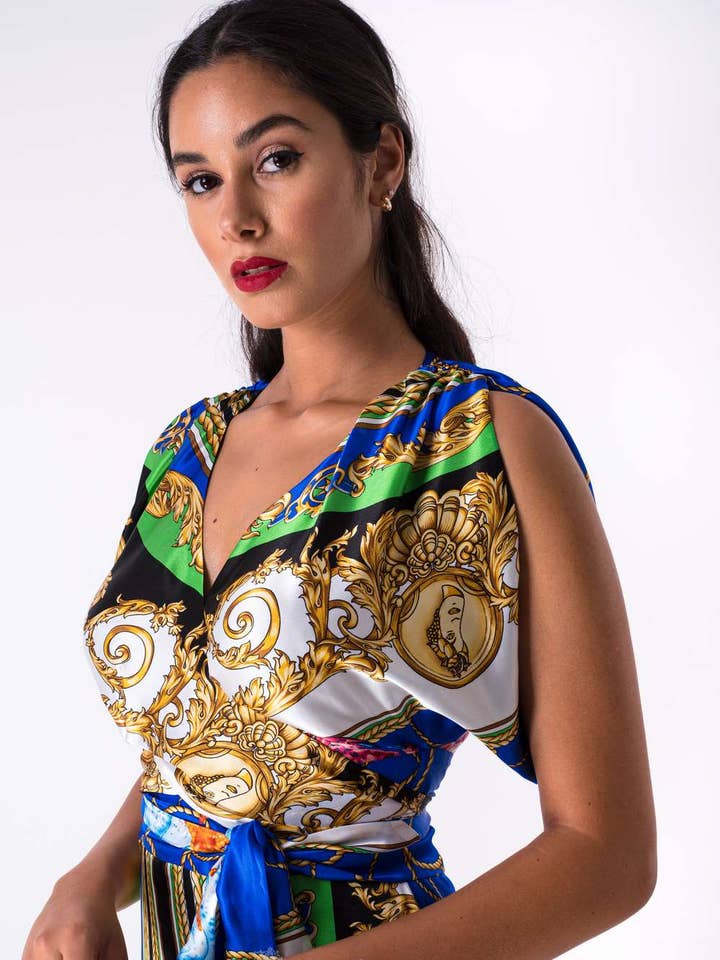 Lång klänning i siden satin med korsad överdel för wholesale av IDDA