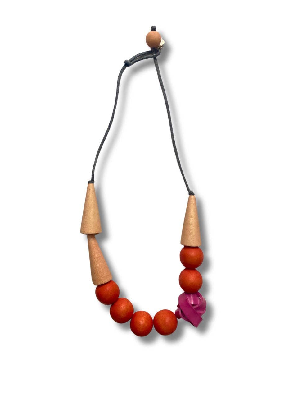 Bijondo - Wholesale Beaded/Pearl Necklace - Wood & Resin Necklace Tilly9