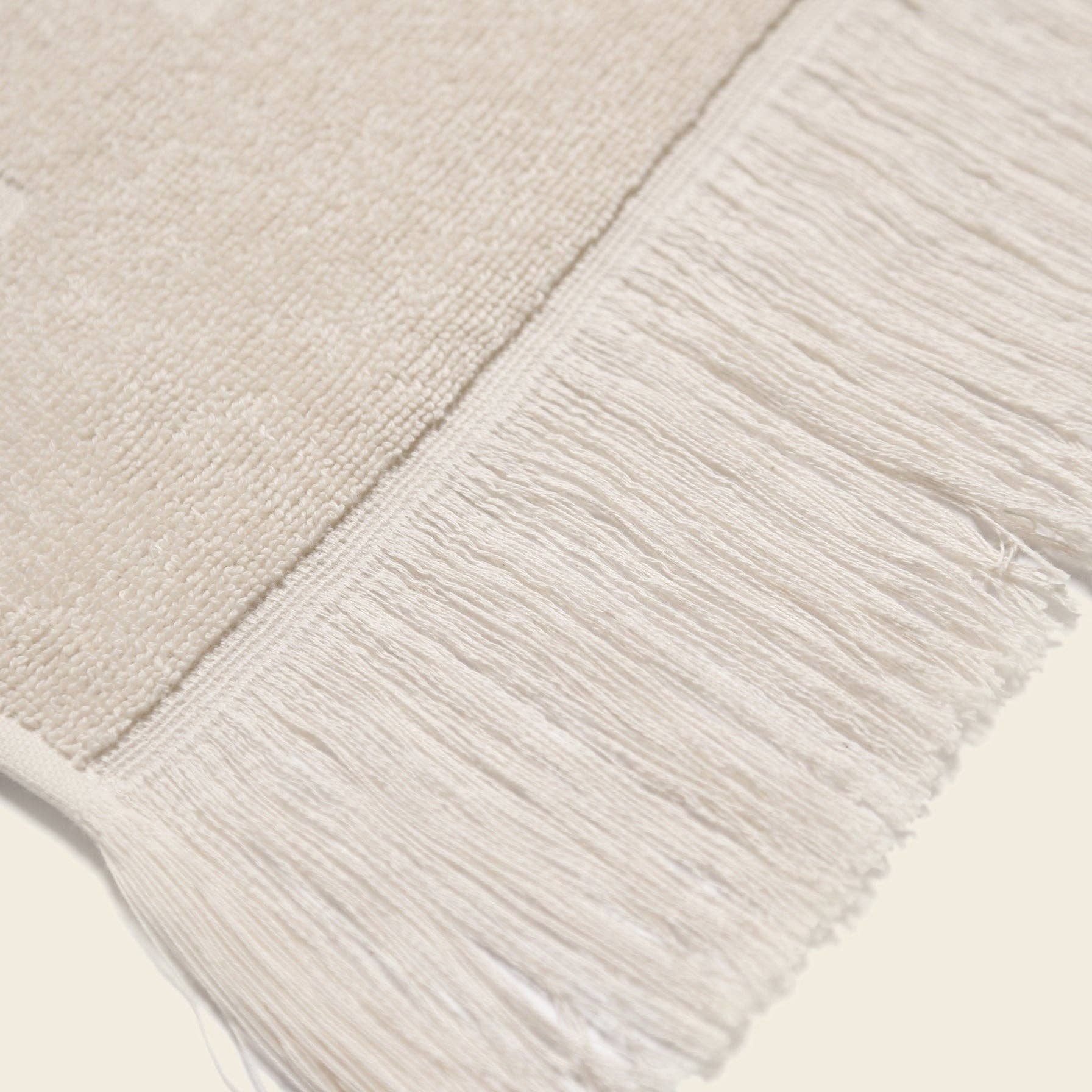 Happy Place Brand - Wholesale Bath Towel - Organic Checkered Bath Towel15