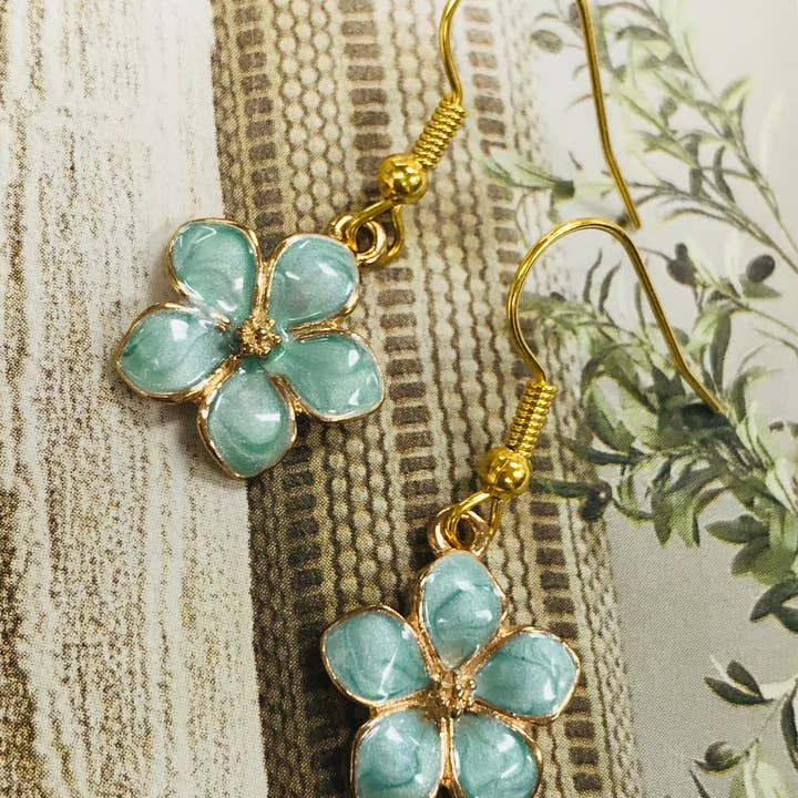 SimpleNGreat - Wholesale Dangle Earrings - Pink Flower Earrings, Pink Posies, Pretty Flower earrings2