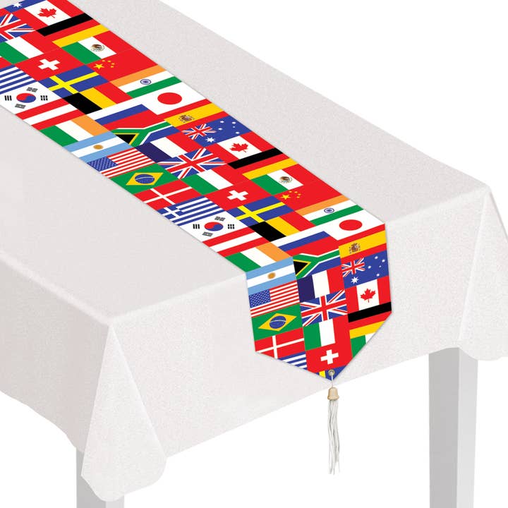 Tryckt internationellt flaggbordslöpare 1,8 m x 28 cm för wholesale av 360 Degrees Ltd