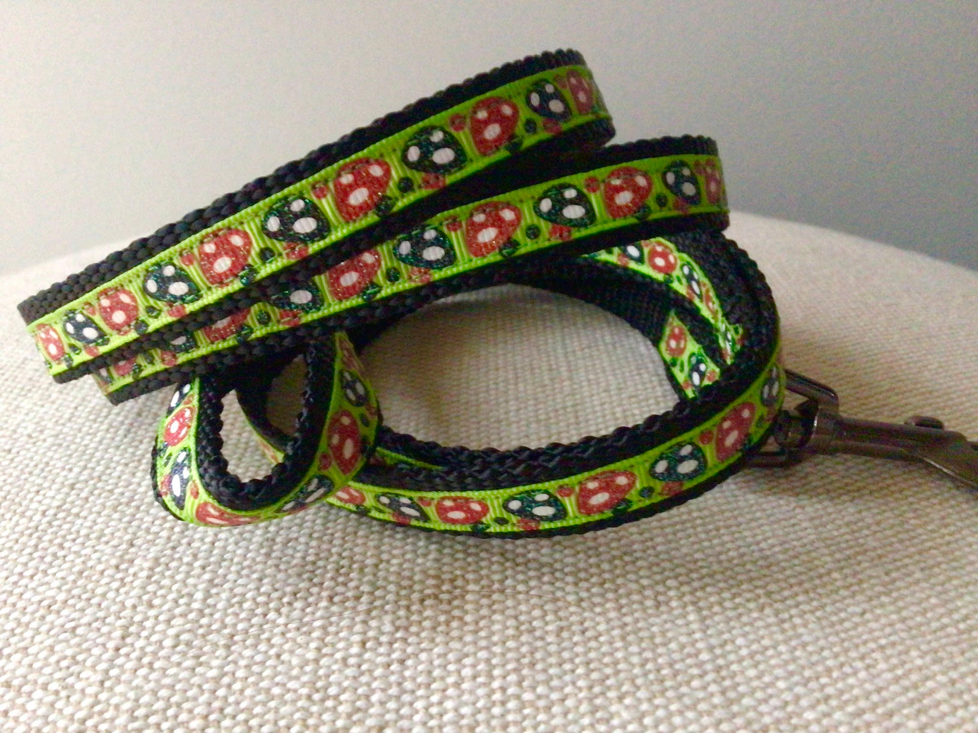 Schmoopsie Couture - Wholesale Hondenriem - Hond - Mushroom hondenriem1