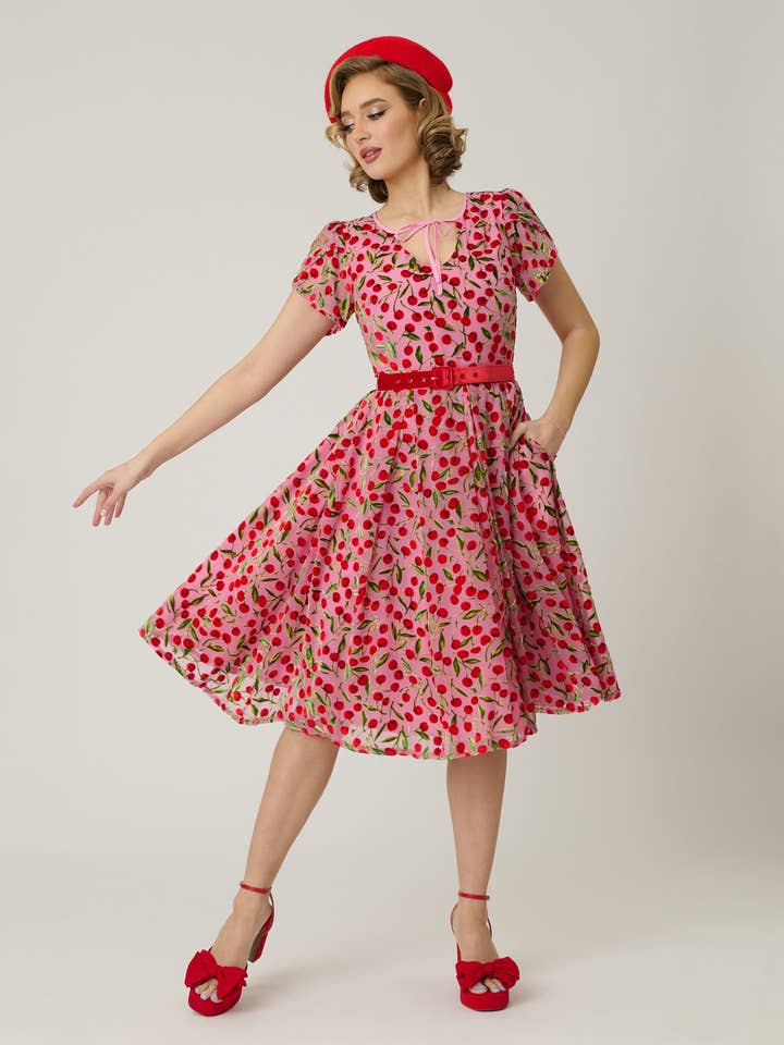 Unik Vintage Rosa Sammet Körsbär Dahlia Swing Klänning för wholesale av Unique Vintage