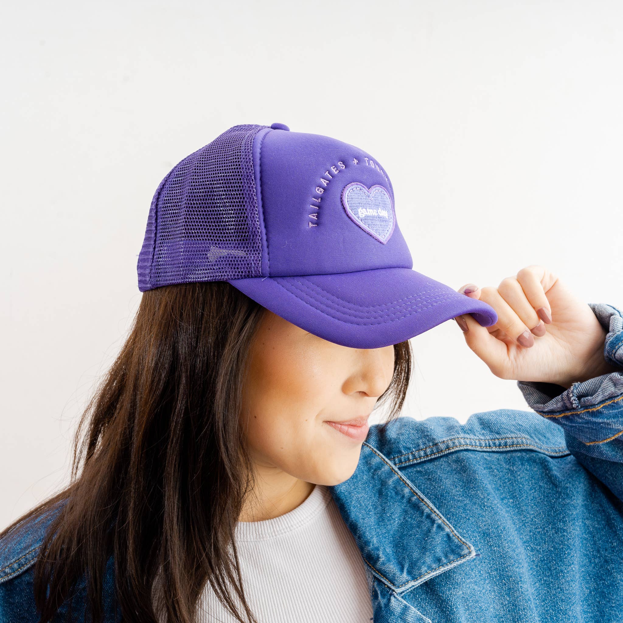 The Darling Effect - Vente Casquette de camionneur – femme - Casquette Game Day Trucker - Violet2
