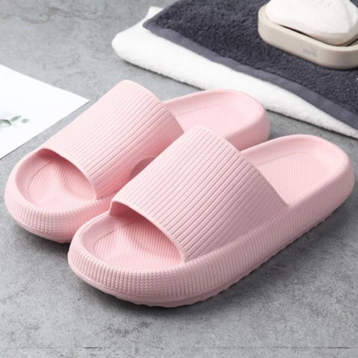 Style Rack - Wholesale Slides – Women’s - Comfy Anti-Slip Slipper Slides2