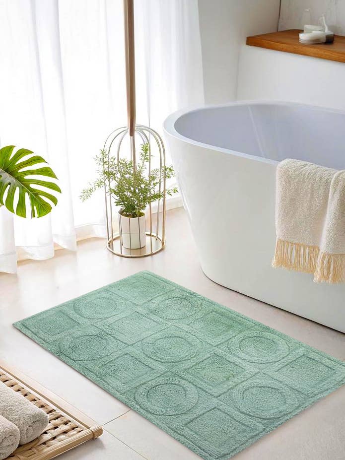 GAURI KOHLI - Wholesale Bath Mat - Almaty Hand-Woven Cotton Bath Mat 24″×36″8