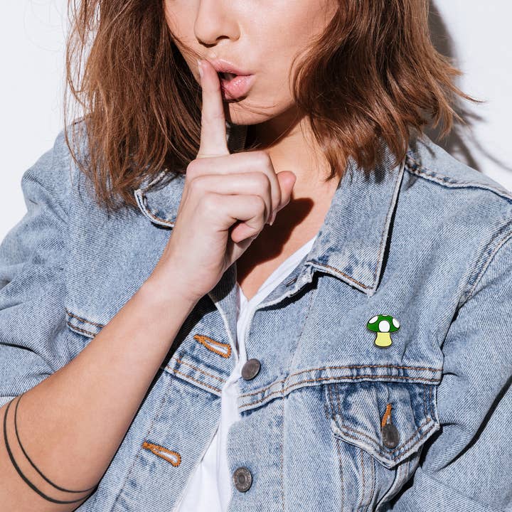 Real Sic – Alfinete/botão de lapela por atacado – Emoji de cogumelo - alfinete de lapela esmaltado para sua vida4