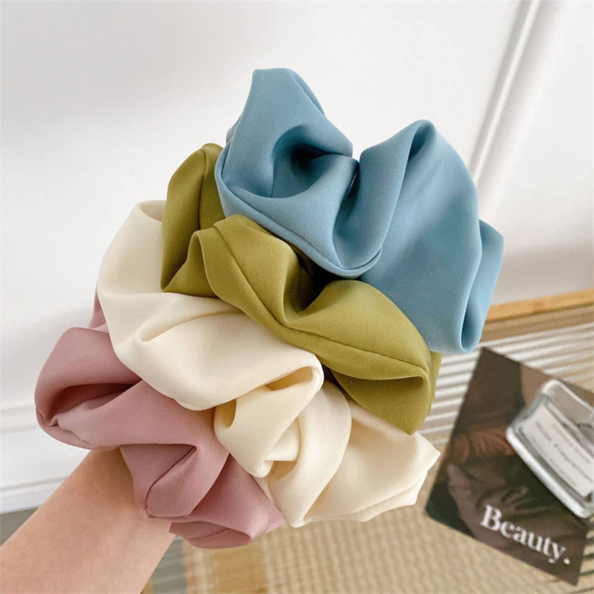 ACCITY - Wholesale Scrunchie - Women's - SIMPLE MONOCHROME SILK SCRUNCHIES_LARGE SIZE_CWAHA03494