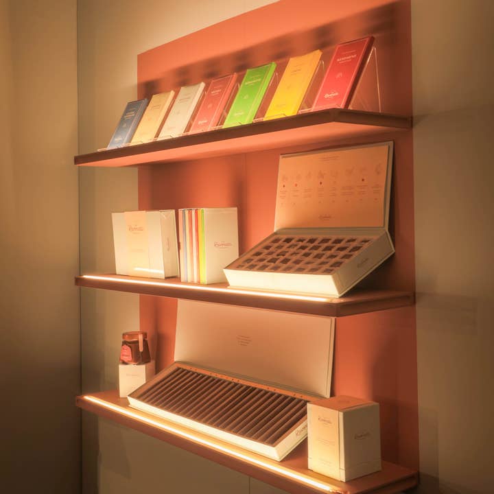 Cioccolato Lavoratti 1938 - Wholesale Chocolate Bar - Trapani IGP Sea Salt Dark Chocolate Bar 80g5