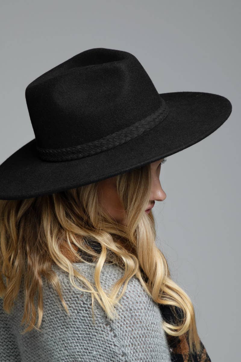 Urbanista – Großhandel Fedora-Hut – Damen – Panamahut aus 100% Wolle mit geflochtenem Lederbesatz2