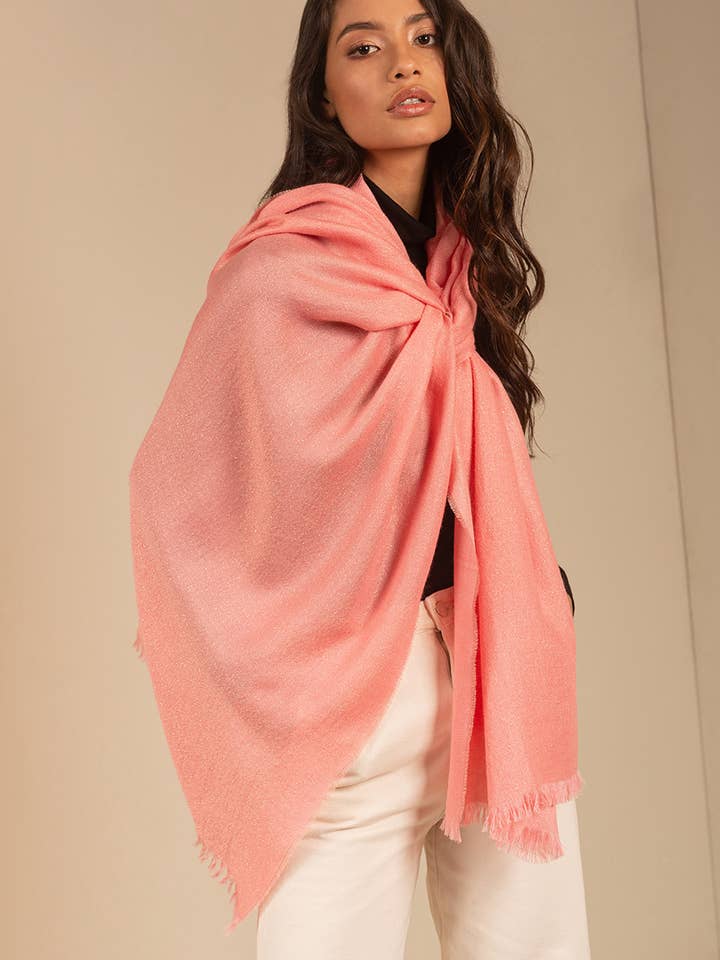 Uriana voor wholesale door KUNA - Feel The Hands Of The Andes