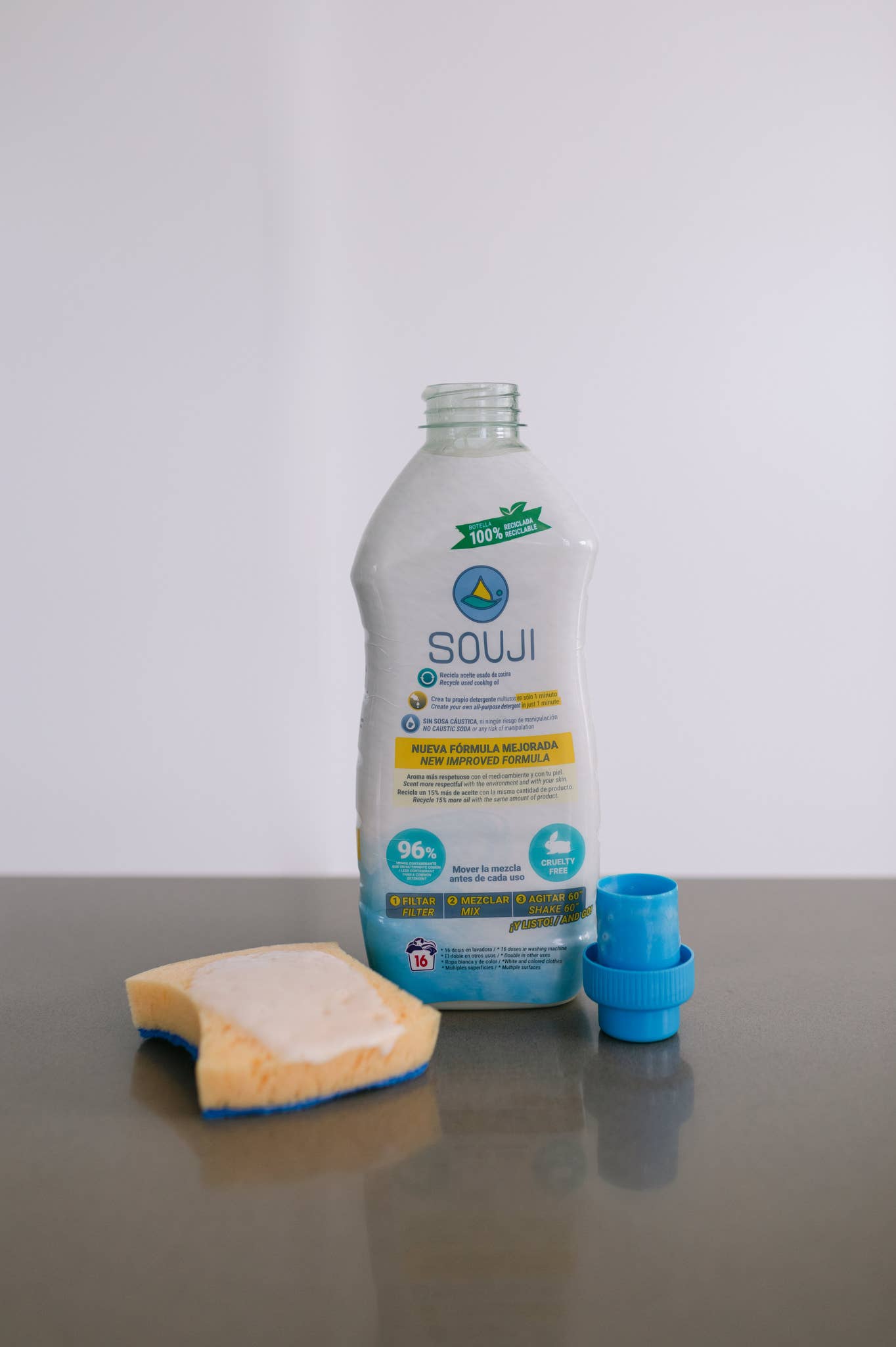 SOUJI - Vendita all'ingrosso Detergente multisuperficie - Detersivo liquido ecologico 3 in 1 per bucato9