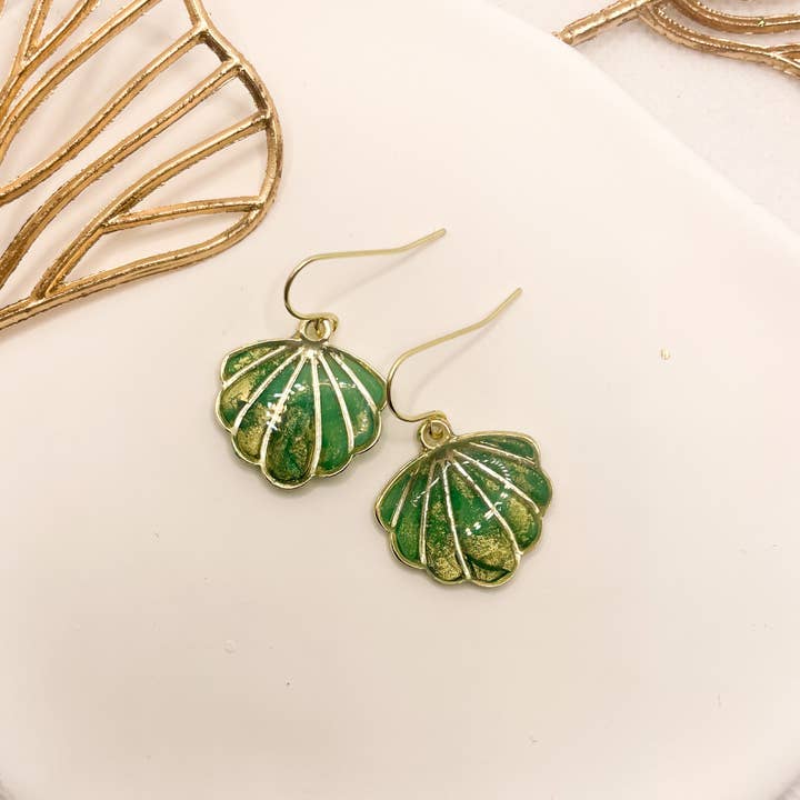 Marina Designs - Vendita all'ingrosso Orecchini pendenti - orecchini a goccia a forma di conchiglia, color acqua, argilla polimerica e resina3