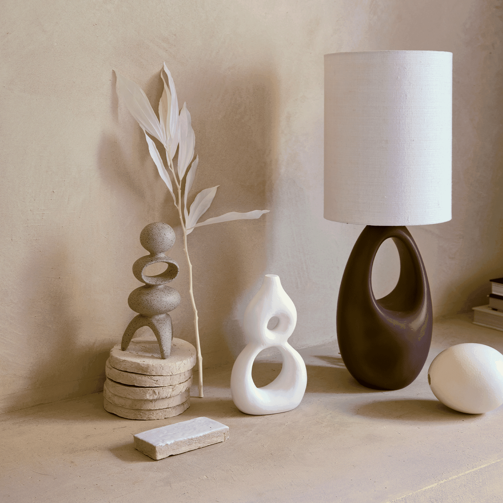 Urban Nature Culture - Wholesale Accent/Desk Lamp - Lamp re-discover Large, Caraf and Sea Mist1