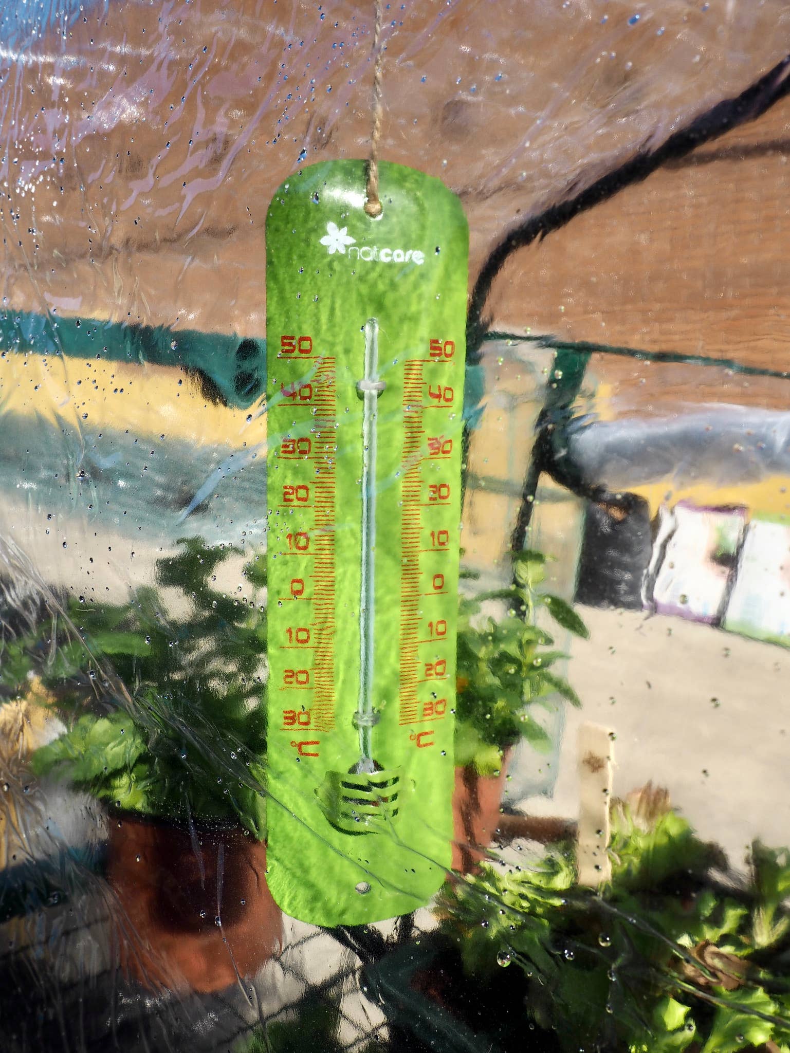 JARDIN Y NATURA OUTDOOR & GARDEN PRODUCTS SL - Vendita all'ingrosso Termometro - Set di 4 termometri in metallo colorati6