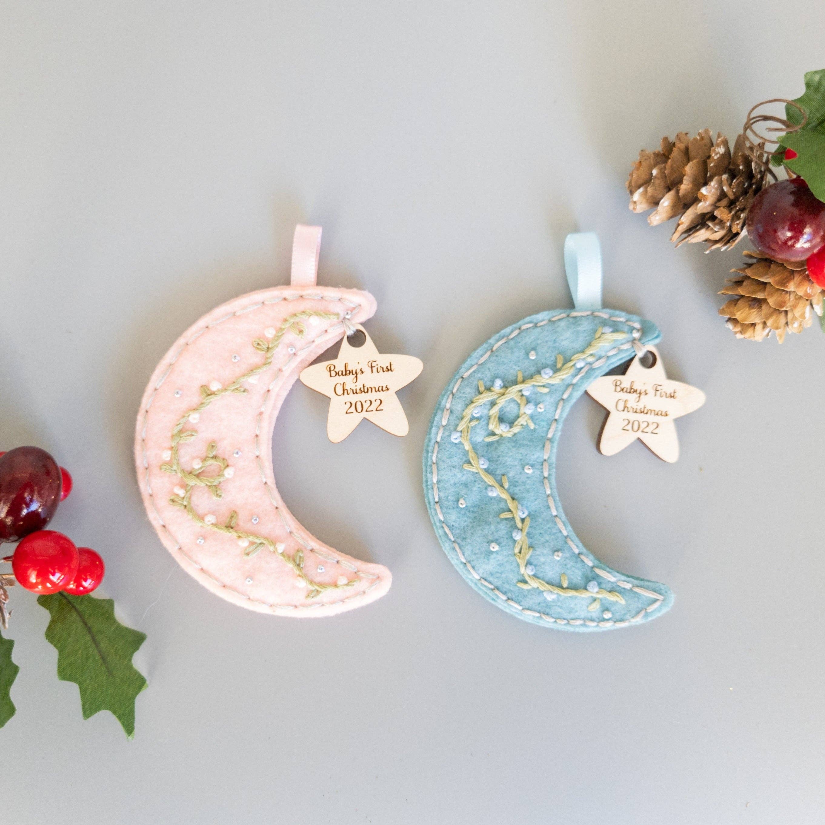 Shelfish Modern - Venta al por mayor Adornos - Adorno de Navidad bordado personalizado para bebés4