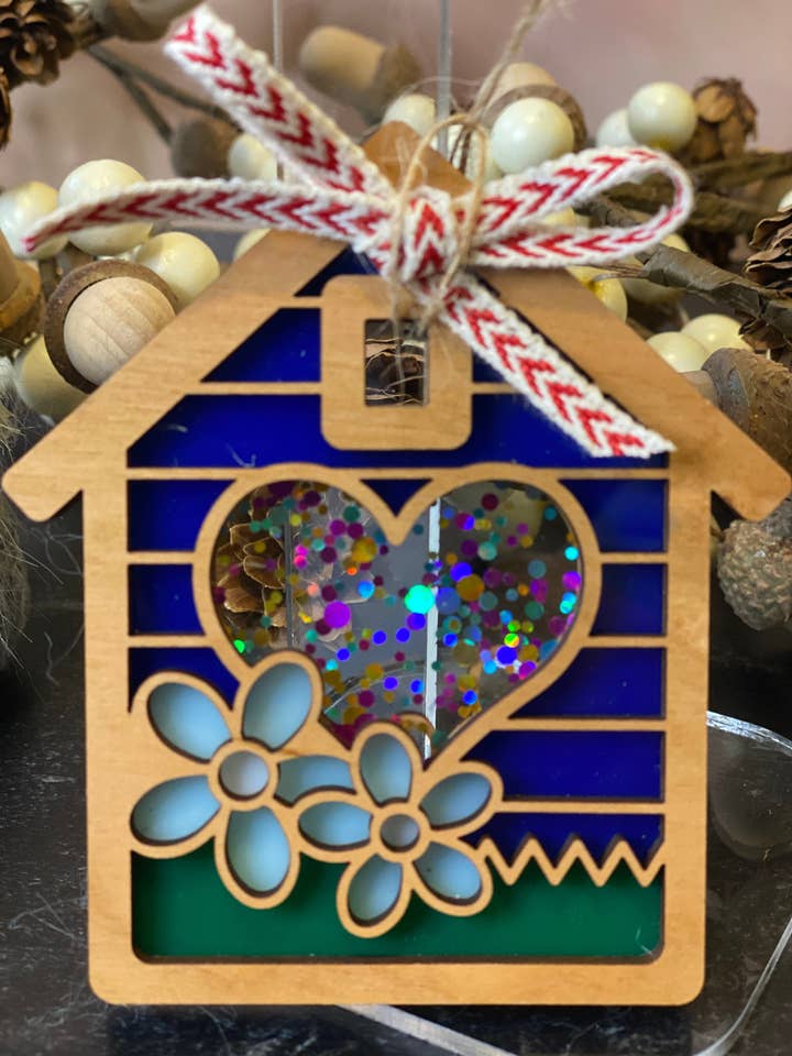 Décoration et attrape-soleil en forme de cœur pour la vente par MadronaStudios