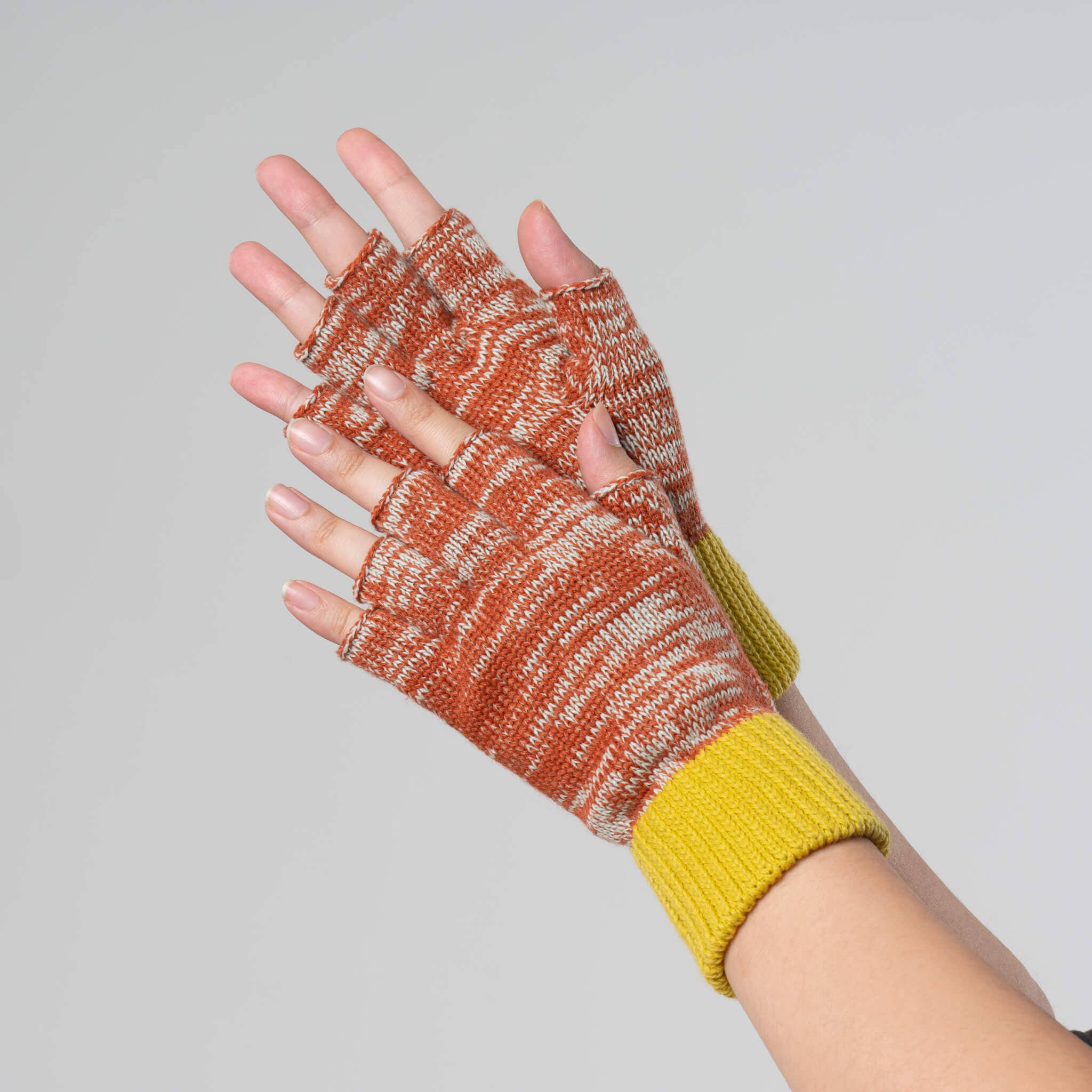 VERLOOP | knits - Wholesale Gloves - Women's - Colorblock Fingerless Gloves2