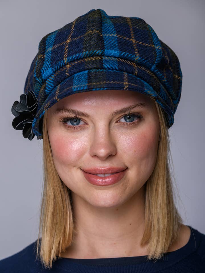 Nyhetspojke 404 för wholesale av Mucros Weavers