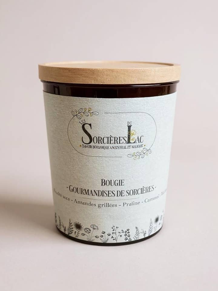 Bougie Gourmandises de sorcières pour la vente par Les sorcières du lac