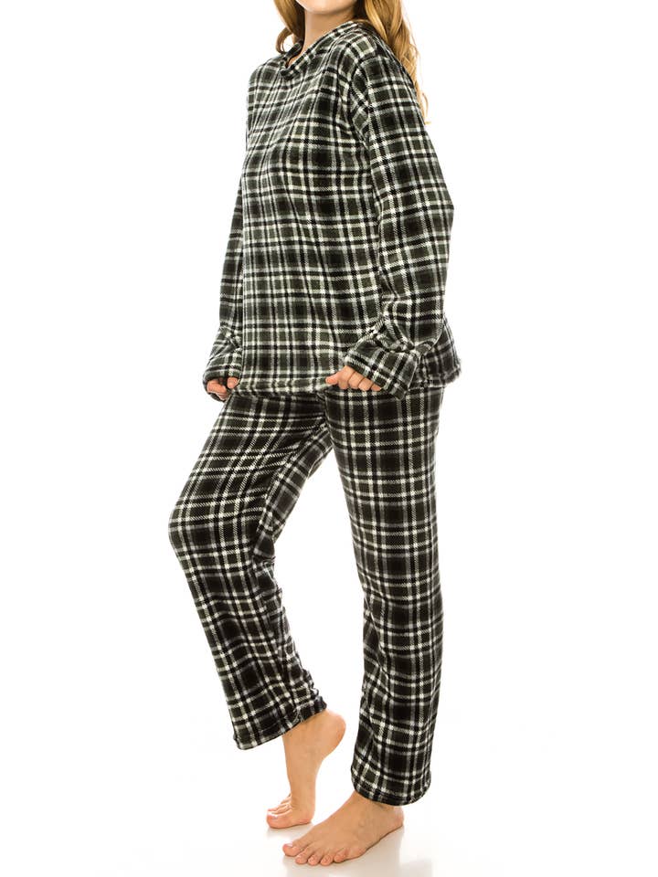 Black Watch Plaid Microfleece Lounge Pajama Sets for wholesale on Faire2