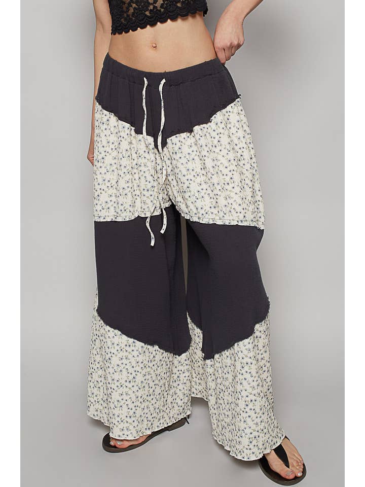 Pol Clothing - Wholesale Pants - Women's - Contrast Floral Double Gauze Woven Print Pants