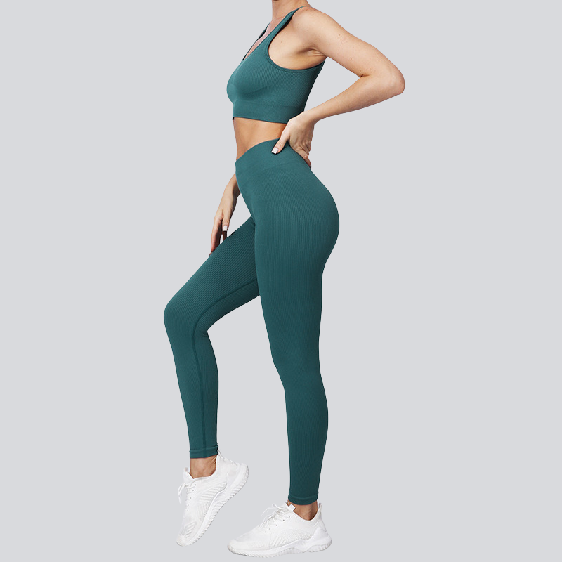 WONDERXFANS - Wholesale Activewear Set - Women's - Seamless yoga leggings and tank top two-piece set6