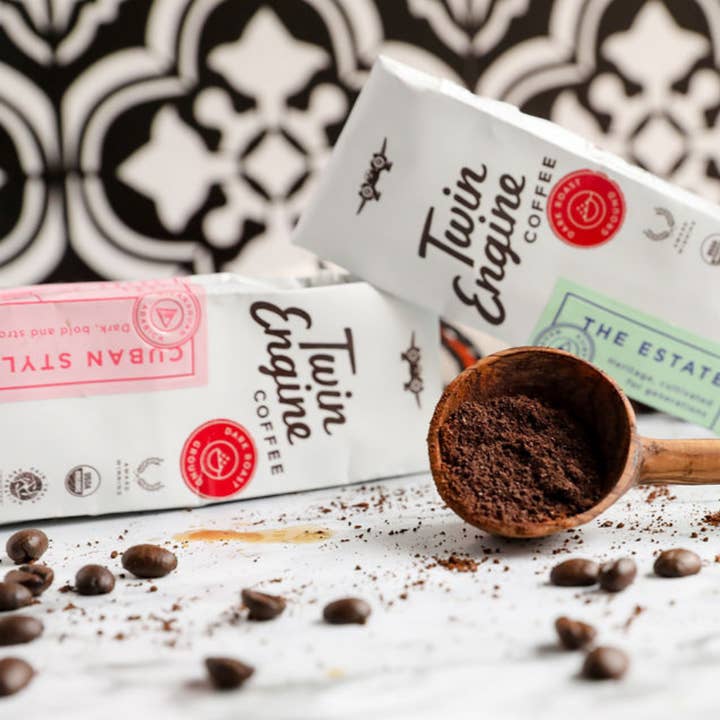 Twin Engine Coffee - Wholesale Ground Coffee - Traveler 1-Pot Organic Specialty Fair Coffee / The Estate11