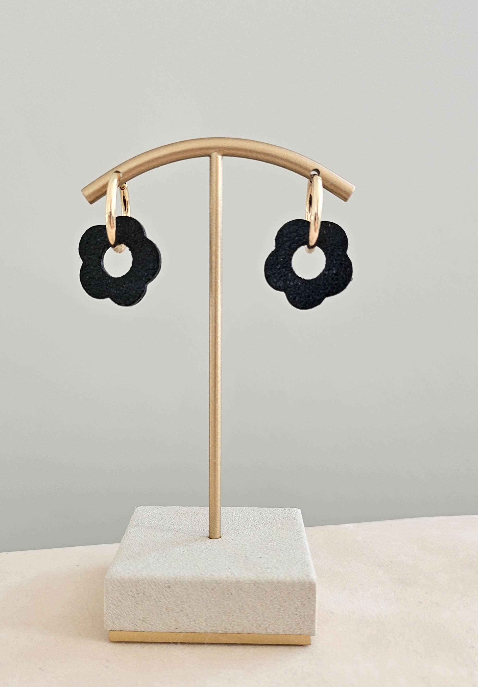 Royal marais - Wholesale Hoop Earrings - upcycled leather flower hoops 0