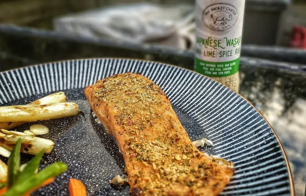 The Smokey Carter – wholesale Rub – Japanese Wasabi & Lime BBQ Rub Shaker3