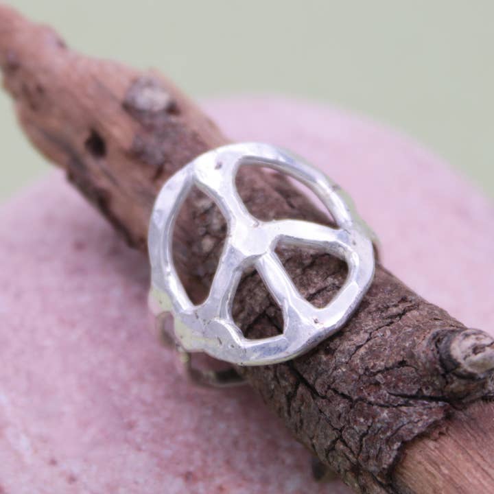 ZAD - Wholesale Signet Ring - Woodstock Vibes Silver Peace Sign Ring