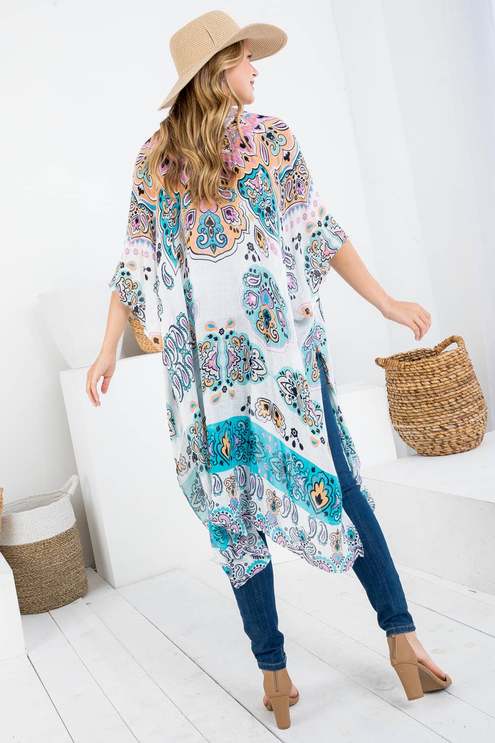 LA Soul – Großhandel Kimono – Damen – KIMONO MIT BÖHMISCHEM DRUCK4