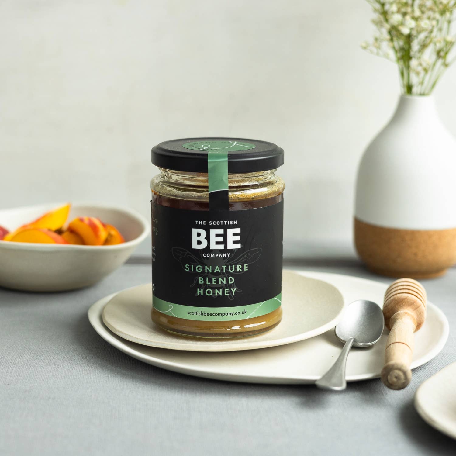 Scottish Bee Company – wholesale Honey – Scottish Signature Honey 340g - Pure Honey2