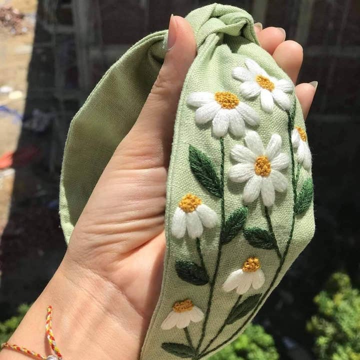 Quince Fables - Wholesale Fashion Headband - Women's - Floral Embroidered Linen Knot Turban, Collection Sofia ✅3