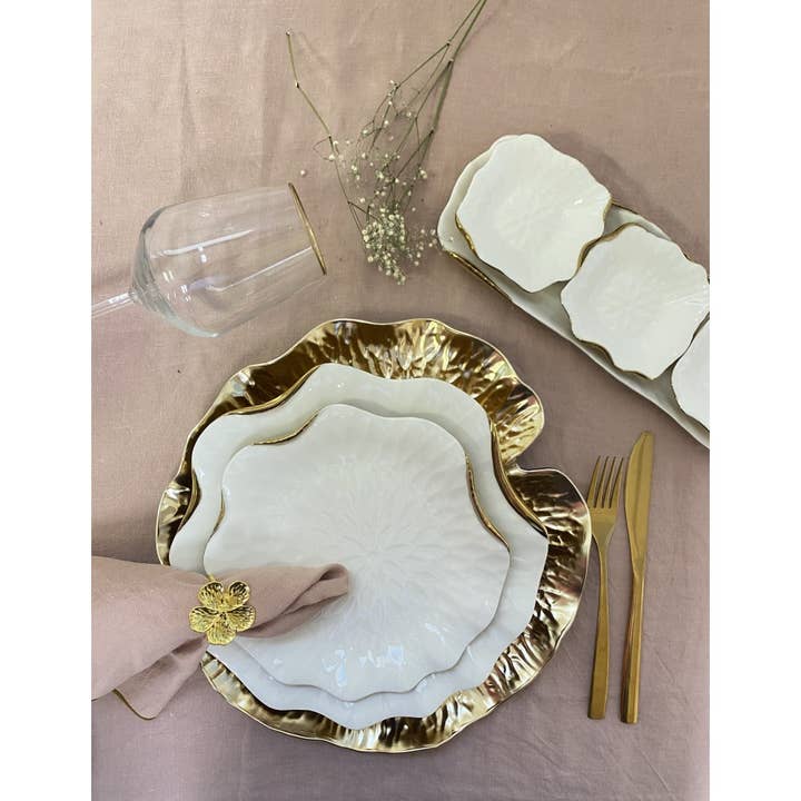 AULICA - Wholesale Dinner Plate - White porcelain dessert plate with gold edges4