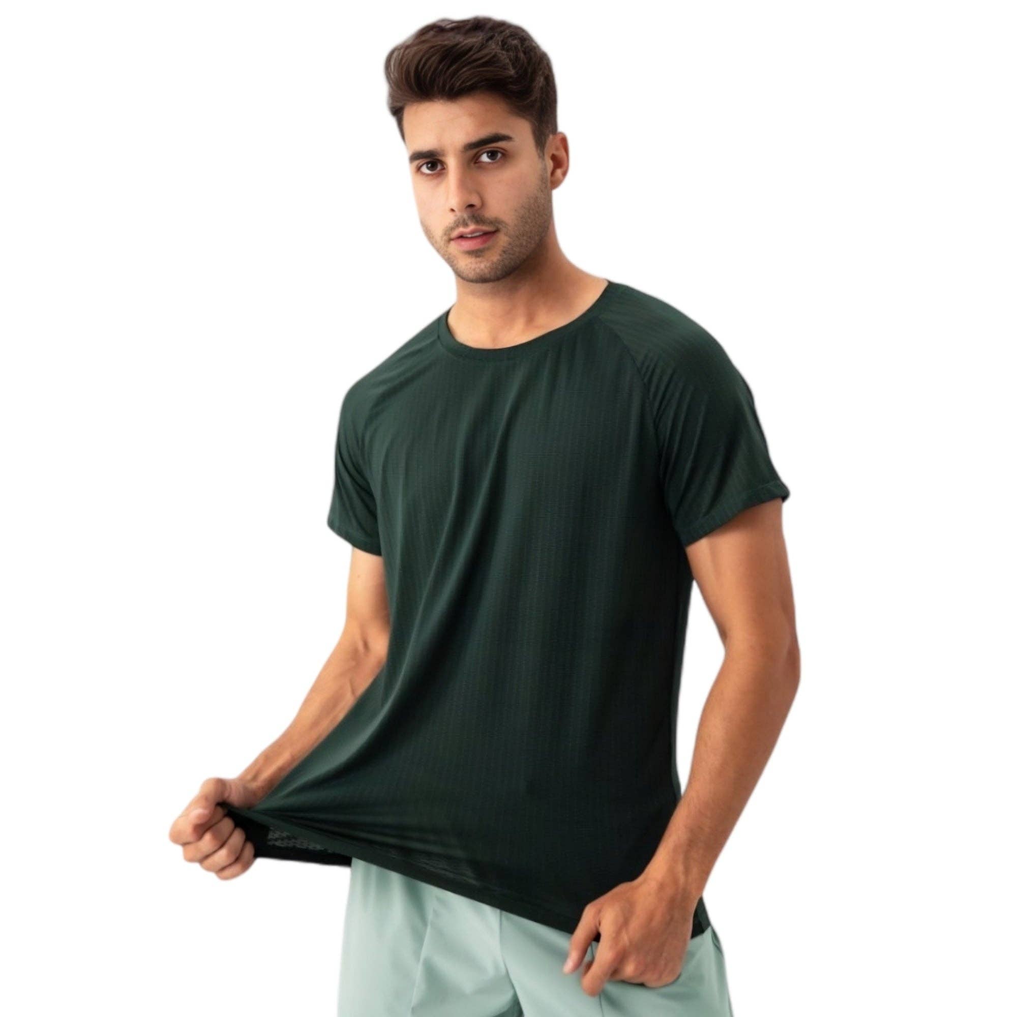 Active by Anna-Kaci - Wholesale T-Shirt - Men's - Men's Lightweight Performance T-Shirt with Moisture-Wicking3