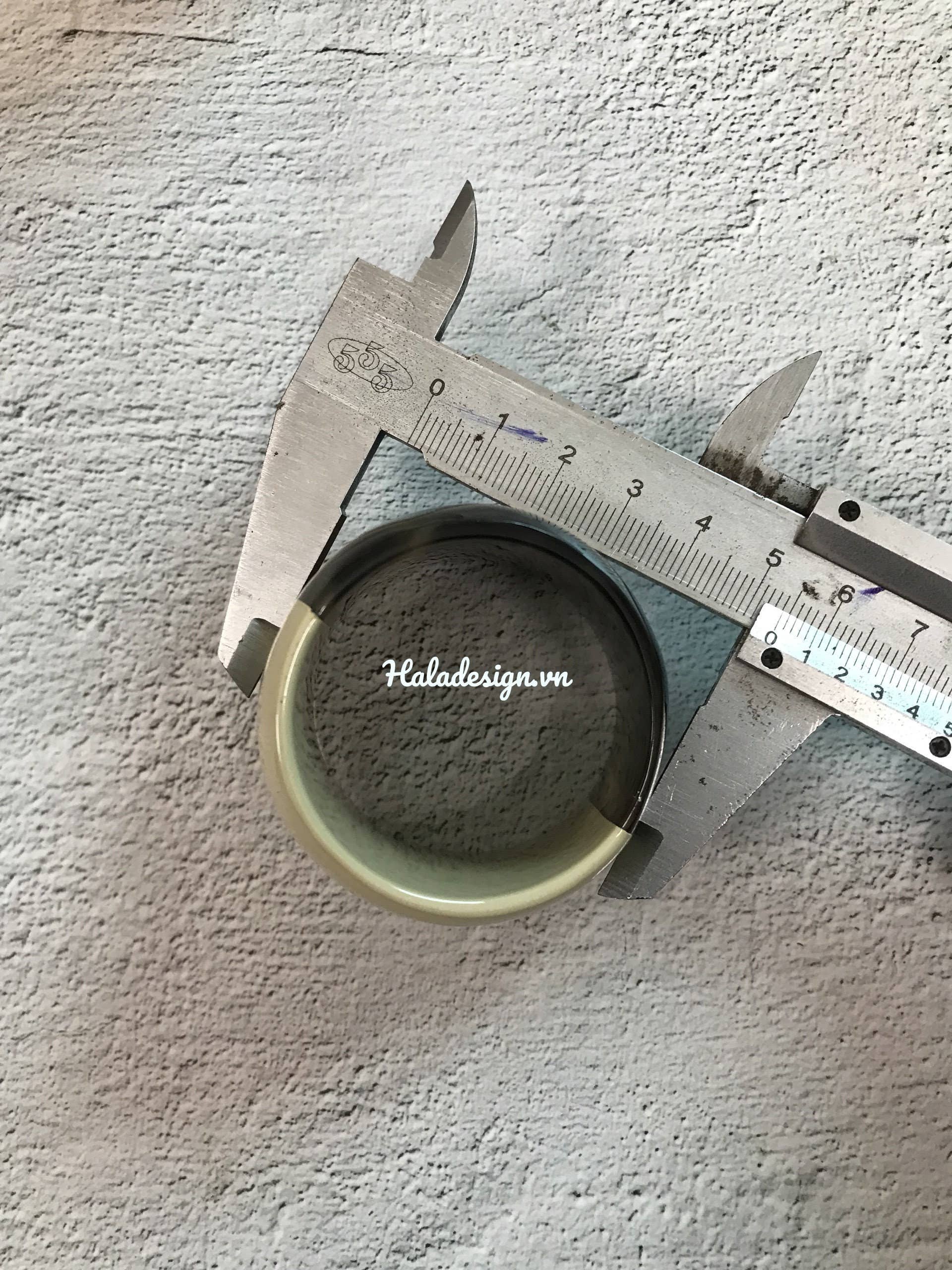 Hala Design - Wholesale Napkin Ring - Lacquered Buffalo Horn Napkin Ring5