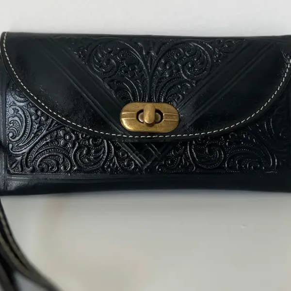 High crafty - Wholesale Wallet - Women's - Handmade Moroccan Leather Wallet – Artisan Crafted