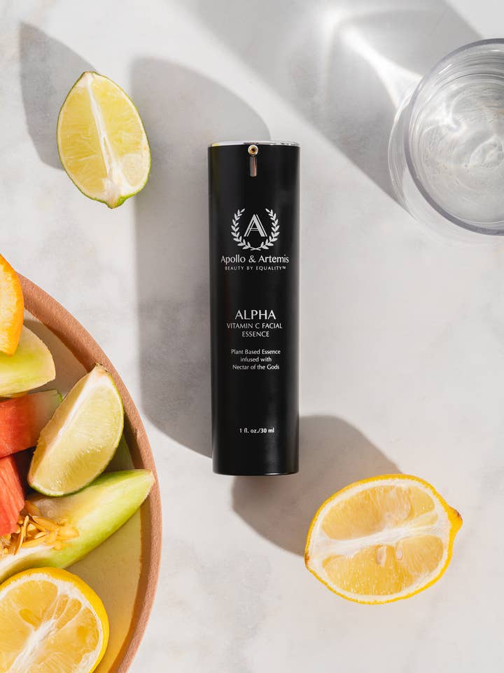Essence pour le visage ALPHA vitamine C pour la vente par Apollo & Artemis Beauty by Equality®