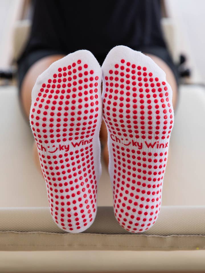 Cheeky Winx - Wholesale Socks - Women's - Queen Of Hearts Grip Socks