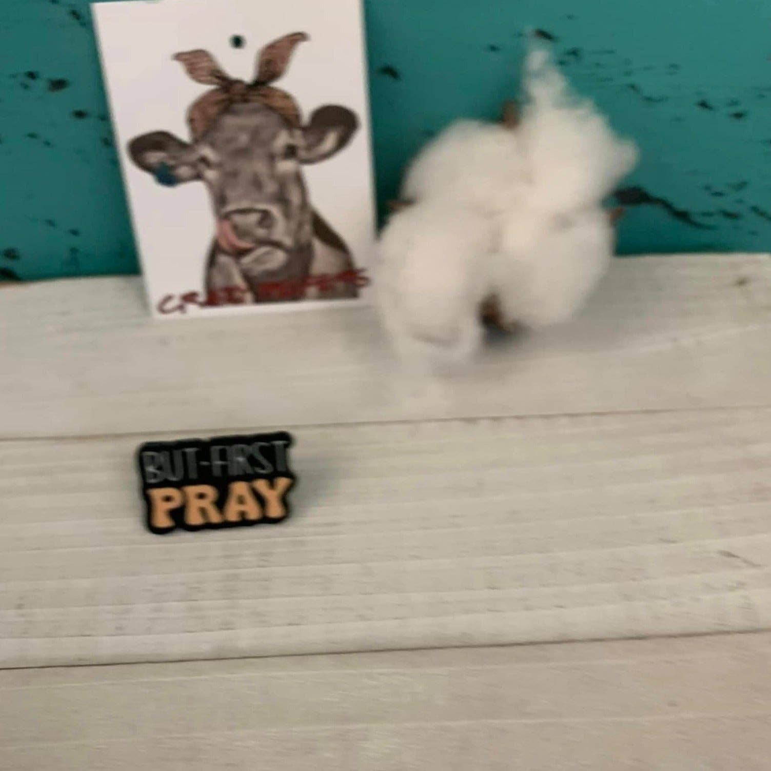 Crazy Heifers Wholesale - Wholesale Lapel Pin/Button - Trendy Lapel Pins V218