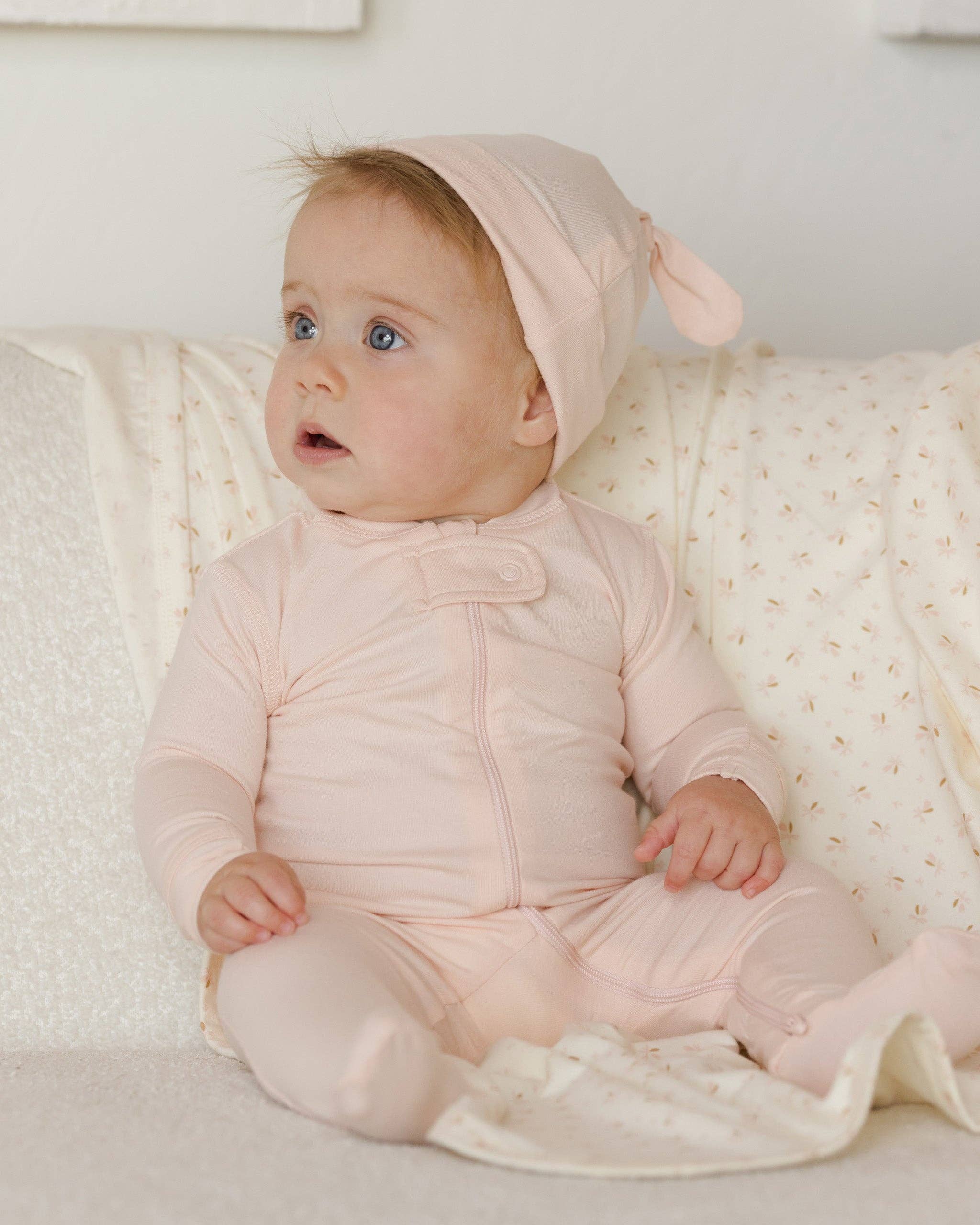 Quincy Mae - Wholesale Sleepsuit - Baby - Zip Longsleeve Sleeper Footie Petal3