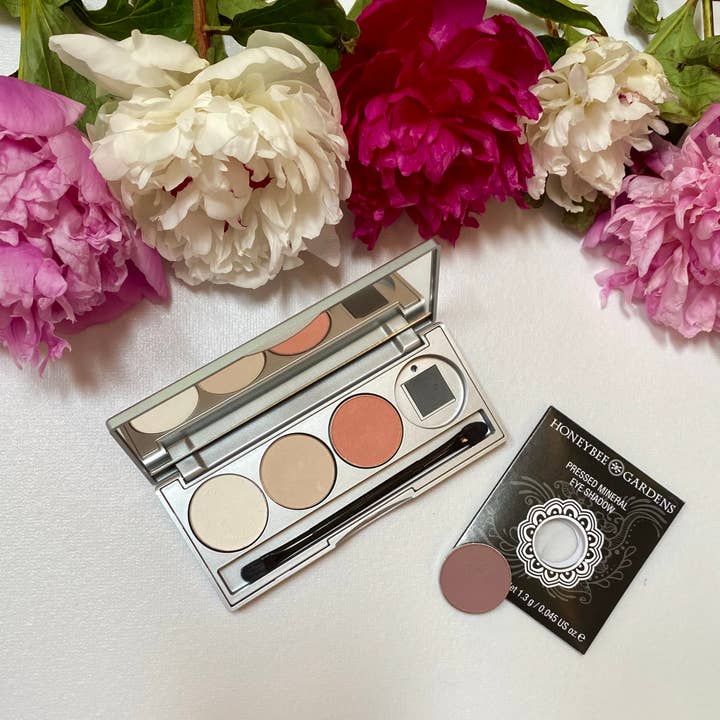 Honeybee Gardens Natural Cosmetics & Body Care - Wholesale Eyeshadow palette - Refillable Eye Shadow Compact4