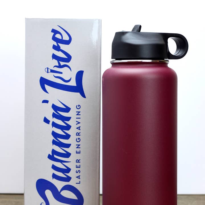 Burnin Love Laser Engraving - Vente Bouteilles d'eau - Gourdes gravées au laser Burnin' Love de 32 oz (946 ml)3