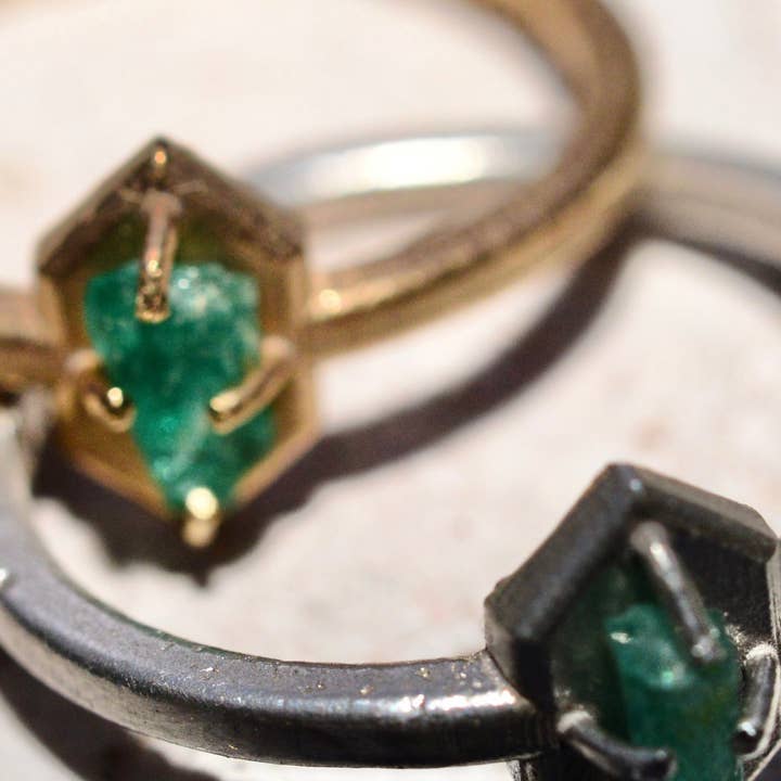 Montestruque - Wholesale Band/Stacked Ring - Emerald band2