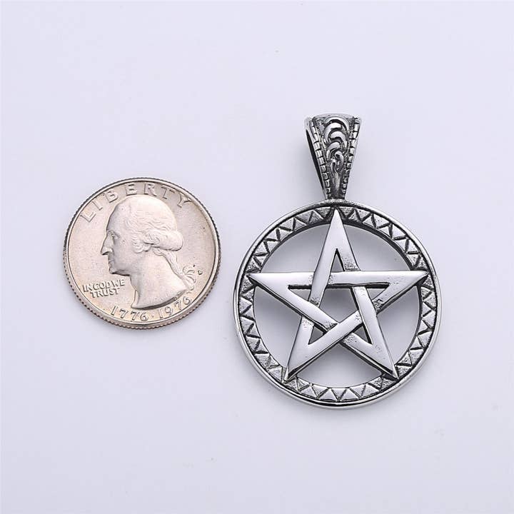 Aim Eternal - Wholesale Individual Charm/Pendant - Antique Silver Star Pentacle - Wicca Jewelry Vintage Pendant - Medallion Pentagram Pendant Necklace Component J-7022